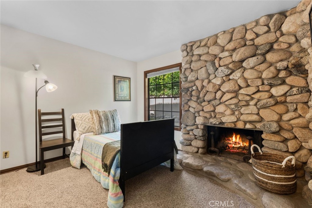 887 Talisman Property Photo 13