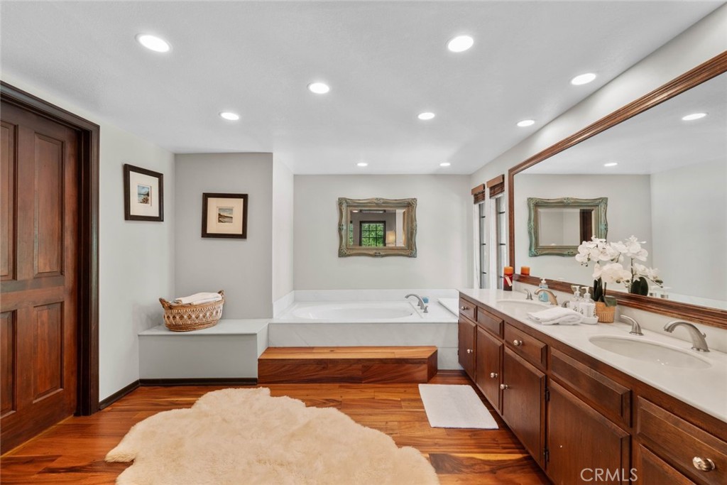887 Talisman Property Photo 22