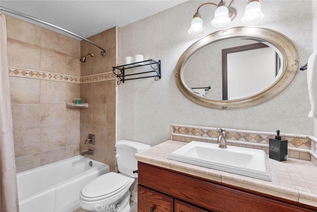 887 Talisman Property Photo 26