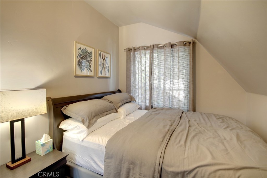 745 Eureka Drive Property Photo 12