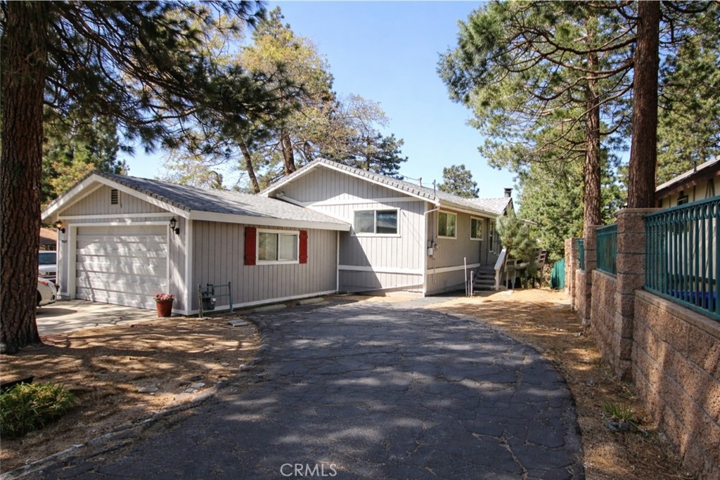 1962 Nob Hill Property Photo 1