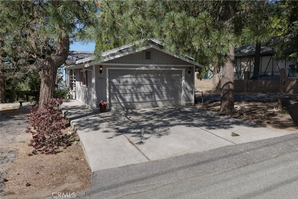 1962 Nob Hill Property Photo 4