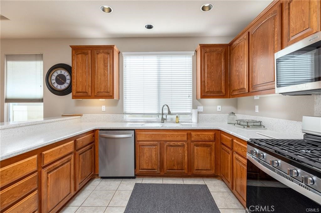 1318 S Bay Hill Property Photo 11