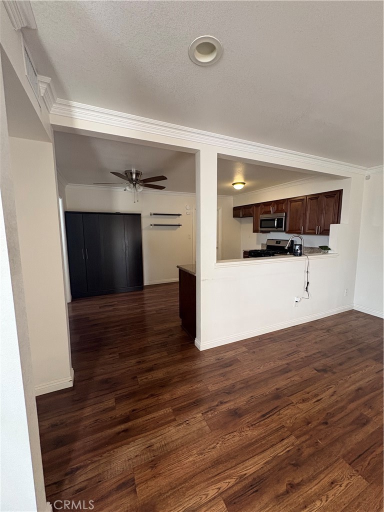 12415 Imperial #38 Property Photo 4