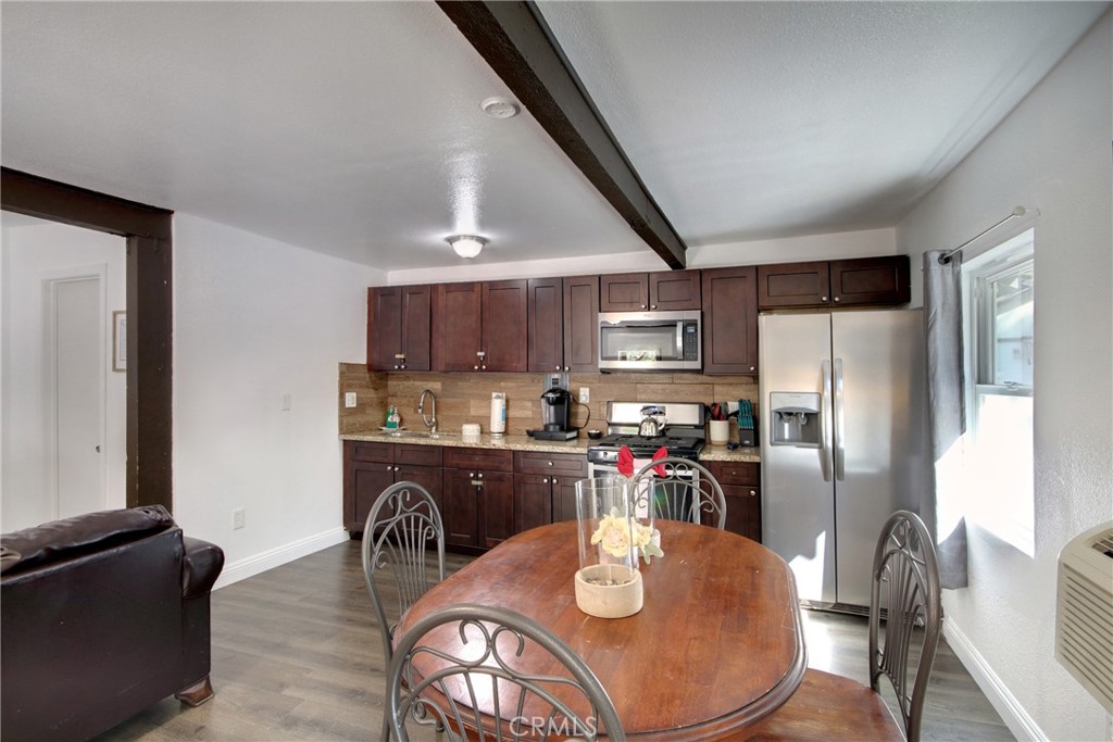 986 Cameron Drive Property Photo 35