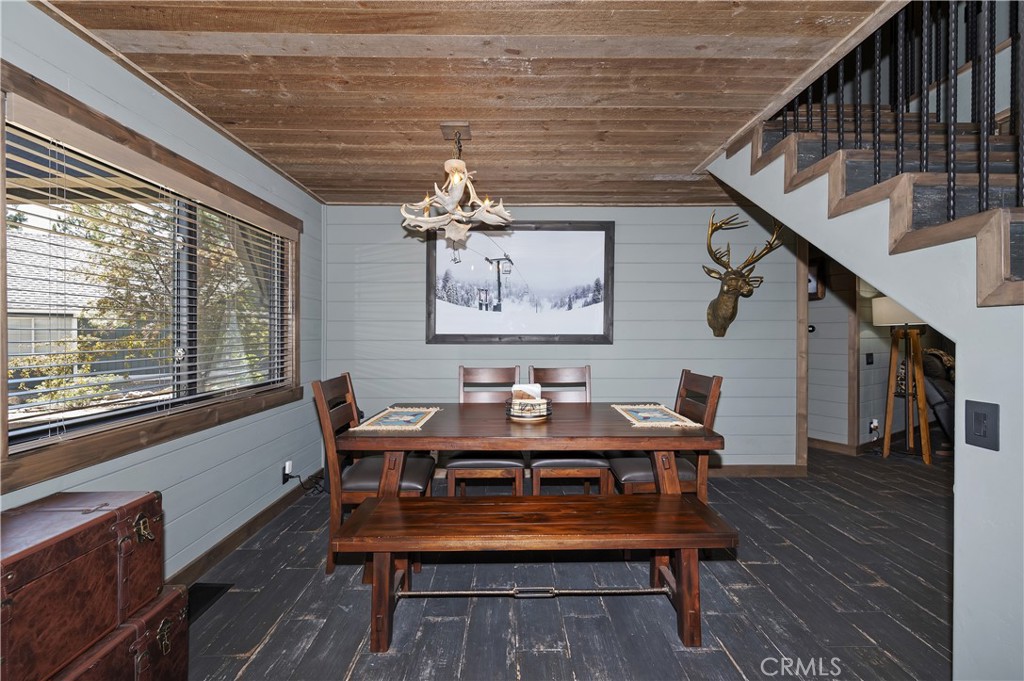 41940 Centre Court Property Photo 10