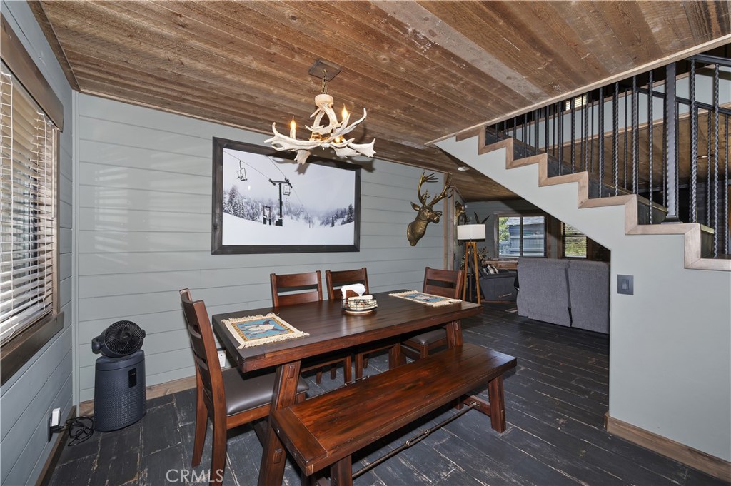 41940 Centre Court Property Photo 11