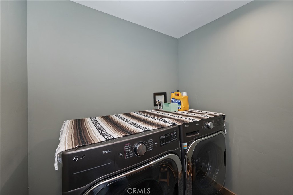 41940 Centre Court Property Photo 38