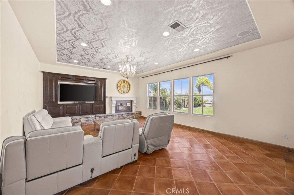 22260 Rosemary Canyon Court Property Photo 14