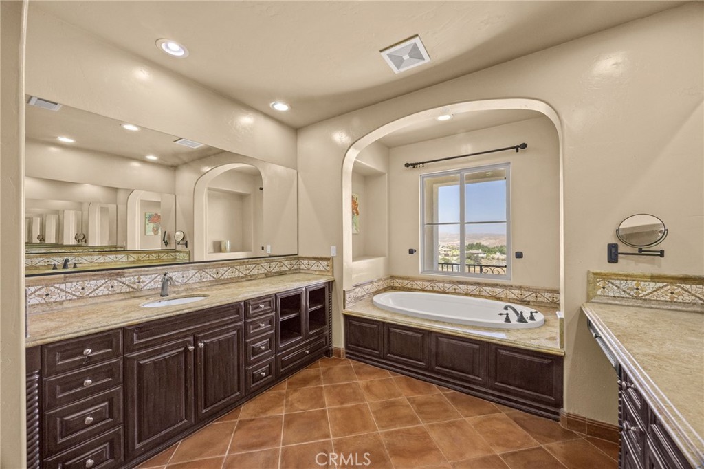 22260 Rosemary Canyon Court Property Photo 46