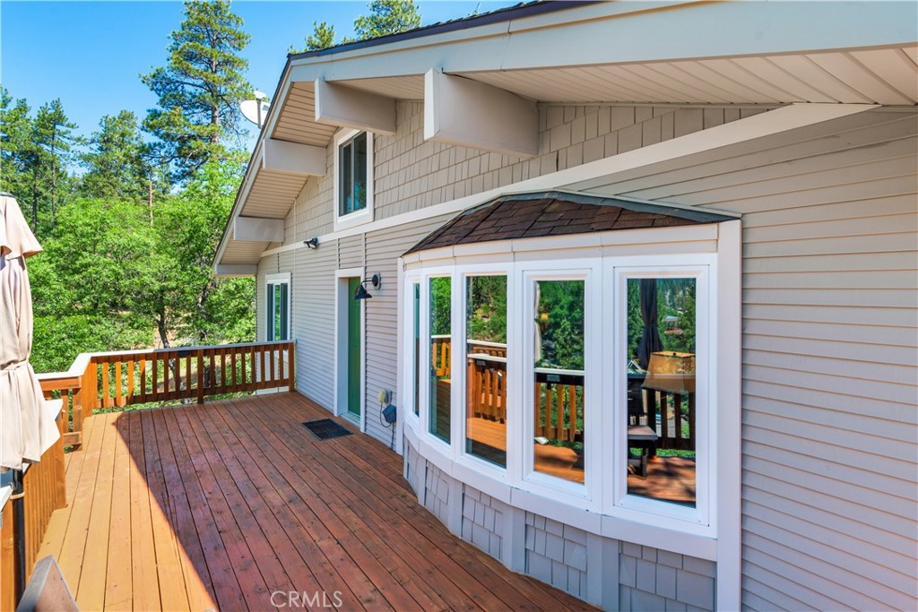 39576 Oak Glen Road Property Photo 28