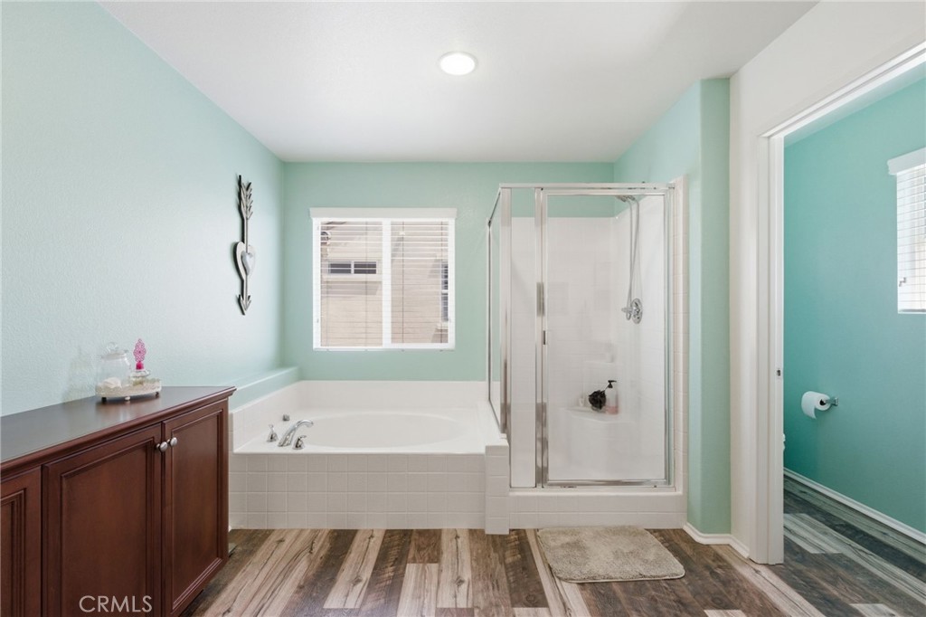 1447 Daffodil Way Property Photo 29