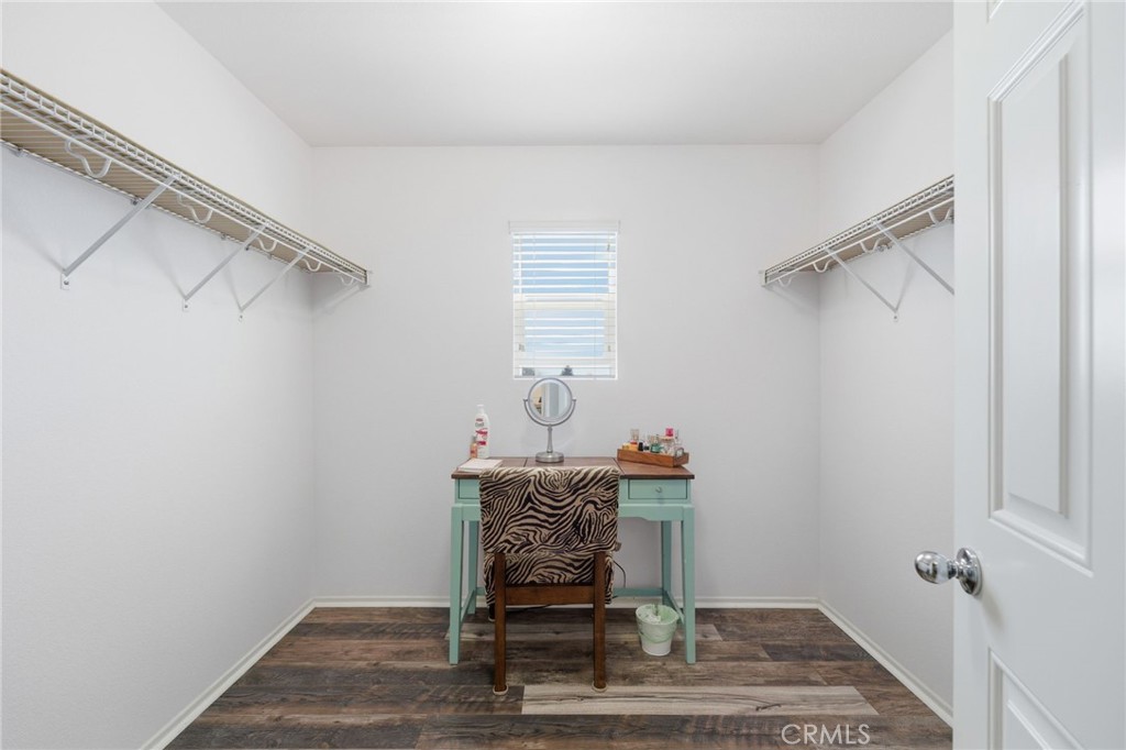 1447 Daffodil Way Property Photo 36
