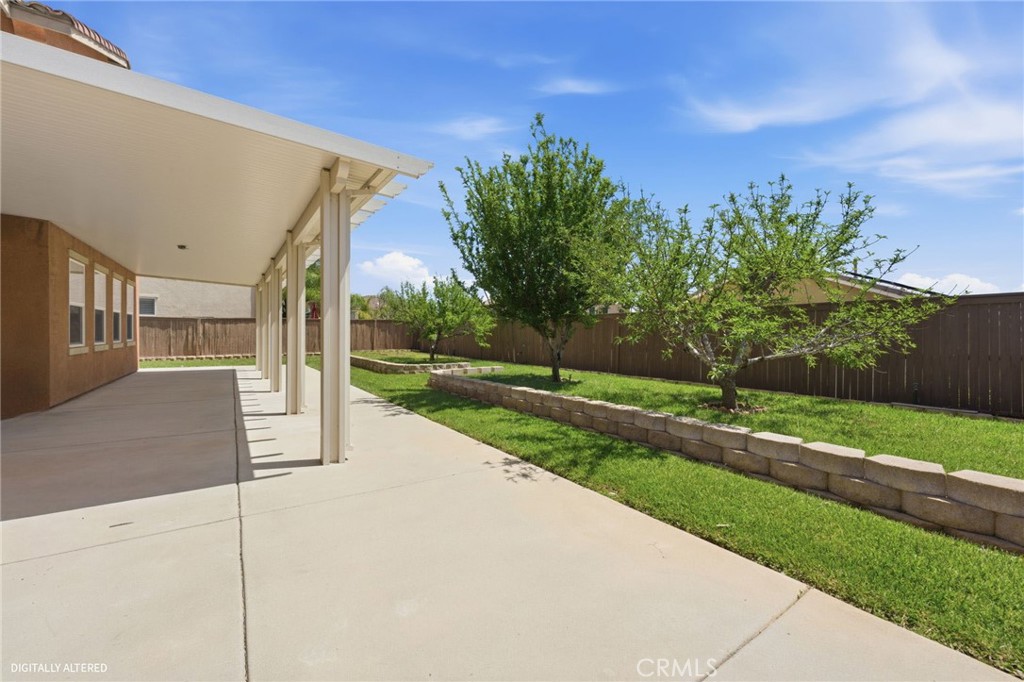 1447 Daffodil Way Property Photo 40