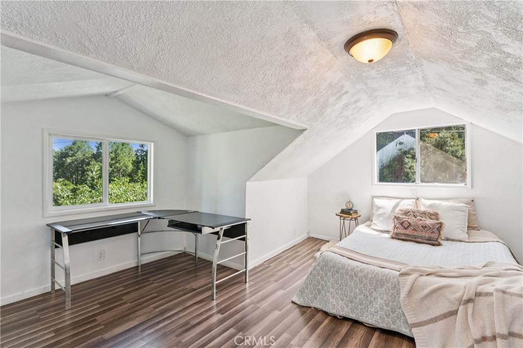 794 Woodland Property Photo 15