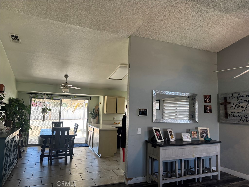 14151 Hillsborough Property Photo 6