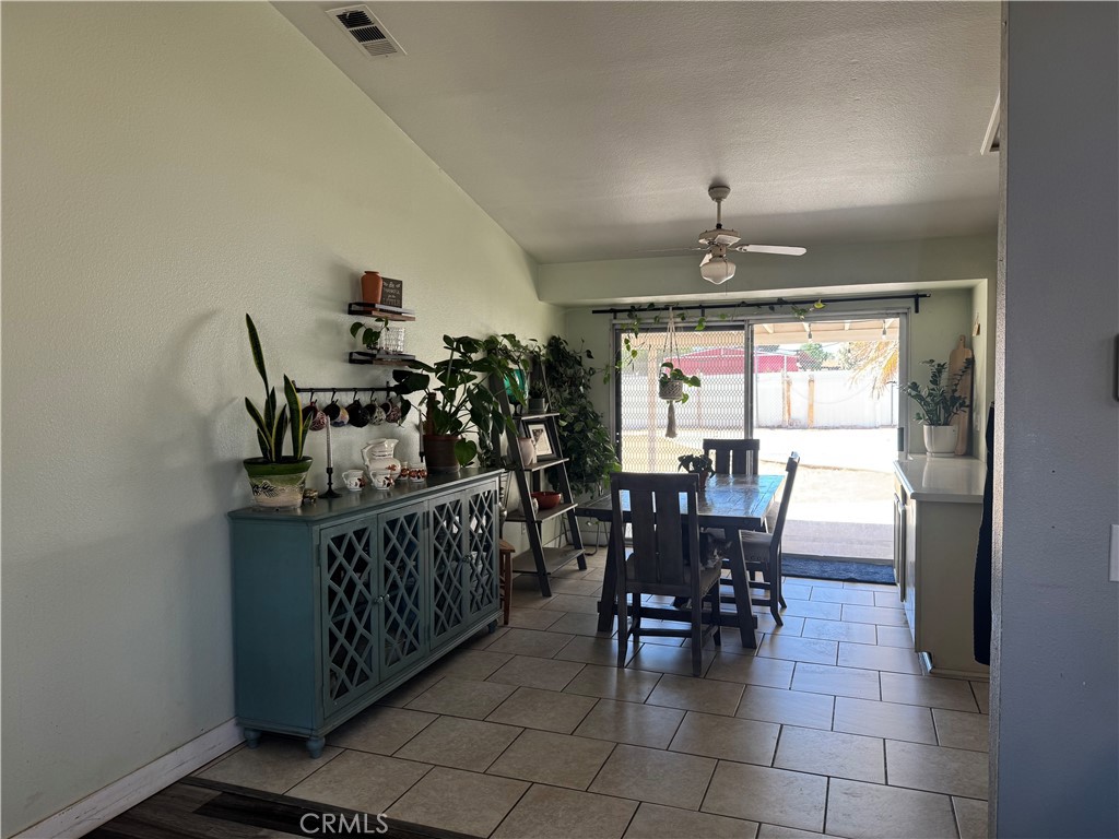 14151 Hillsborough Property Photo 7