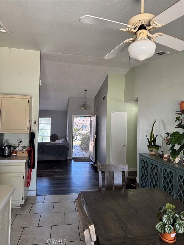 14151 Hillsborough Property Photo 10