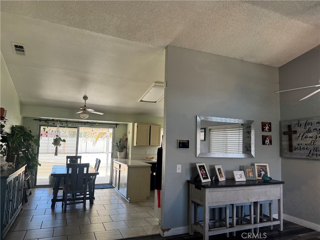 14151 Hillsborough Property Photo 14