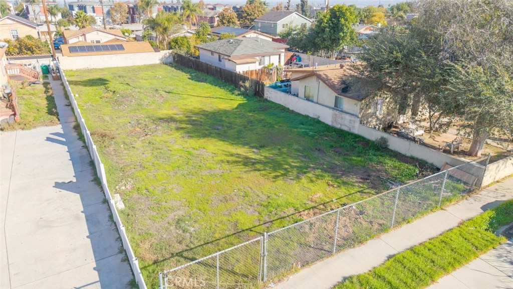 1243 E Street Property Photo 3