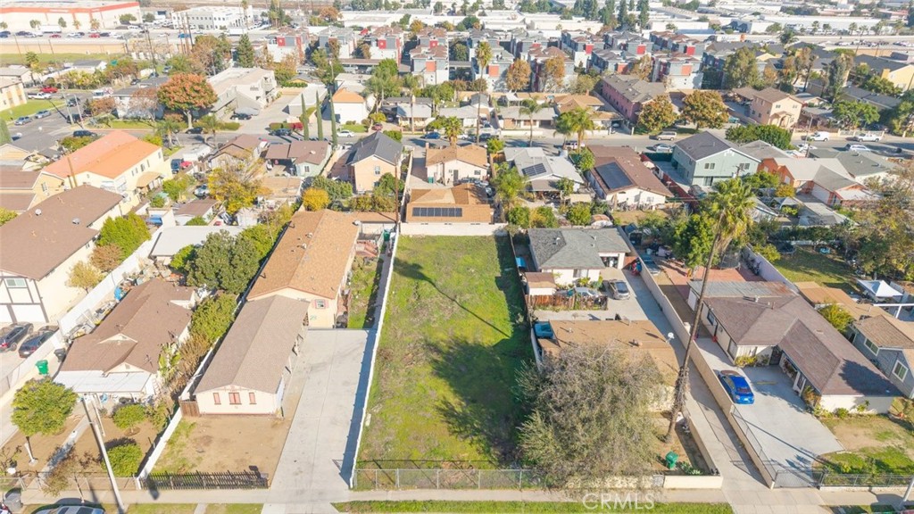 1243 E Street Property Photo 5