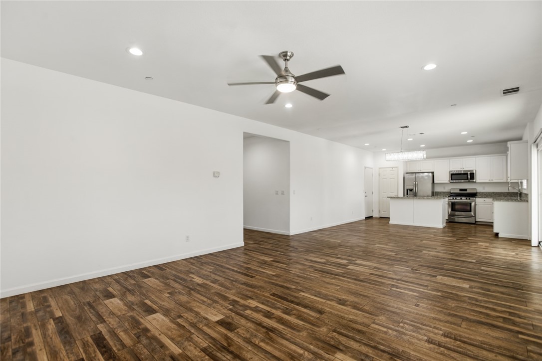 5336 Flabob Property Photo 8