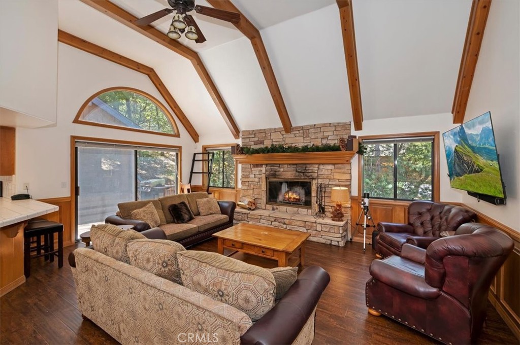 27336 Alpen Property Photo 14
