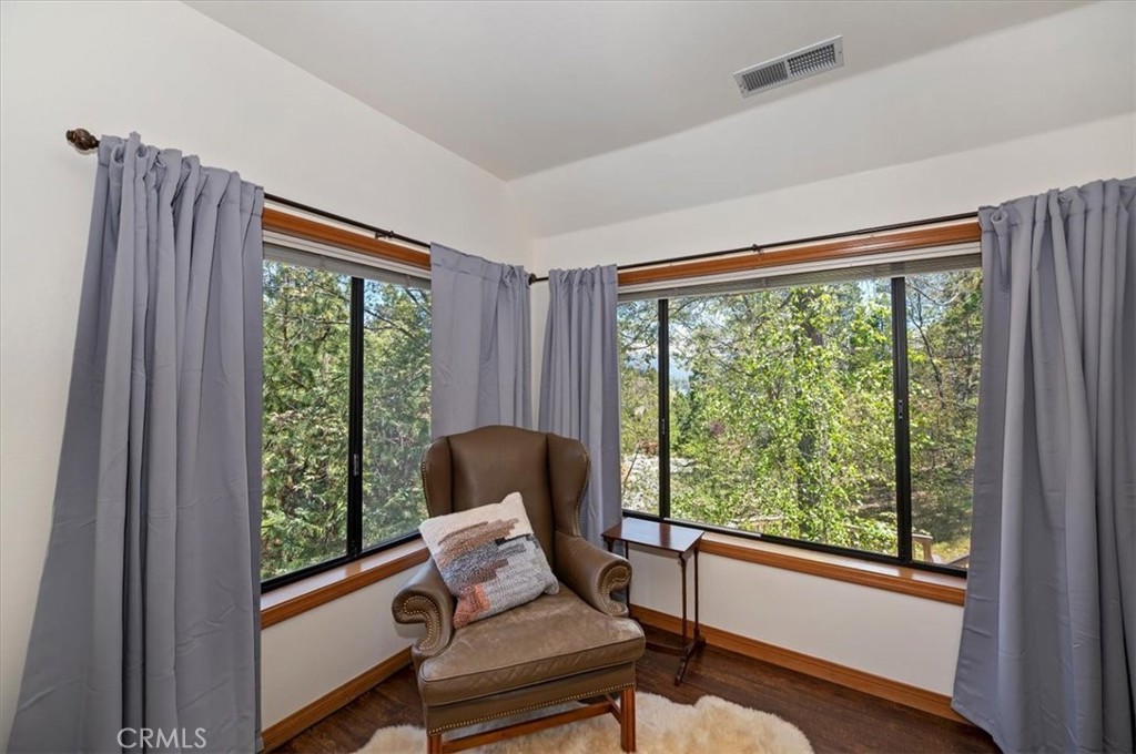 27336 Alpen Property Photo 23