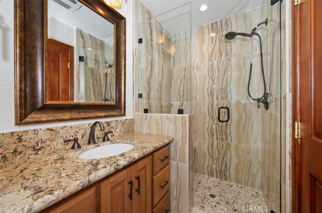 27336 Alpen Property Photo 29