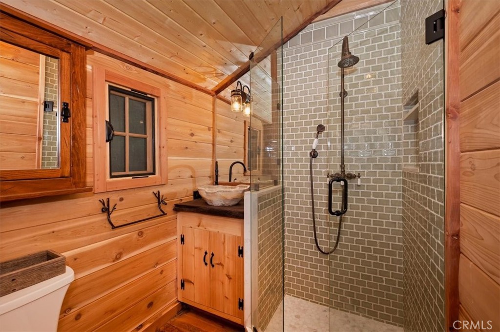 27331 State Highway 189 Property Photo 31
