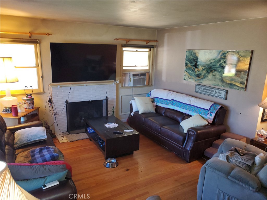 12557 5th Property Photo 9