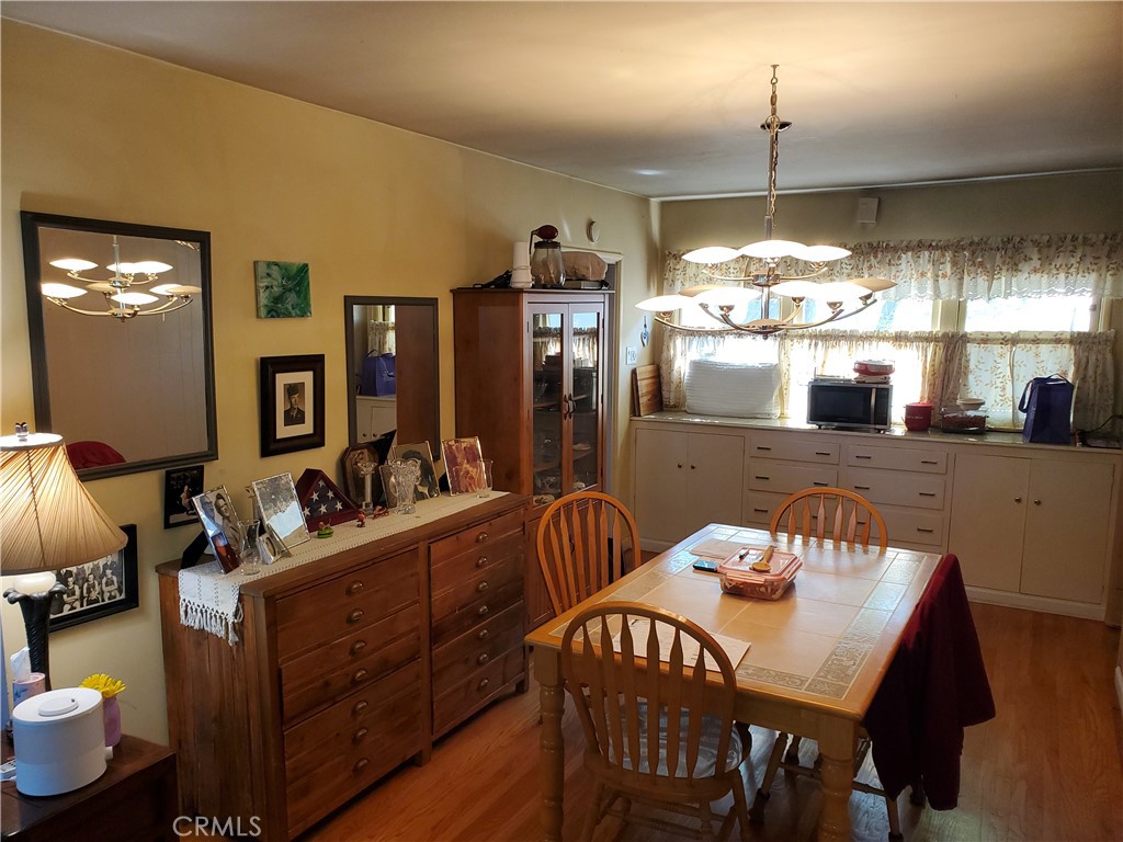 12557 5th Property Photo 10