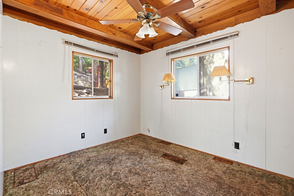 26408 Lake Forest Drive Property Photo 19