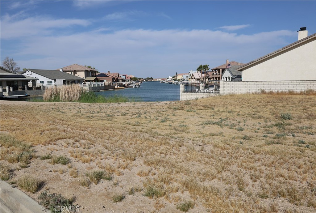 14354 Ironsides Property Photo 2