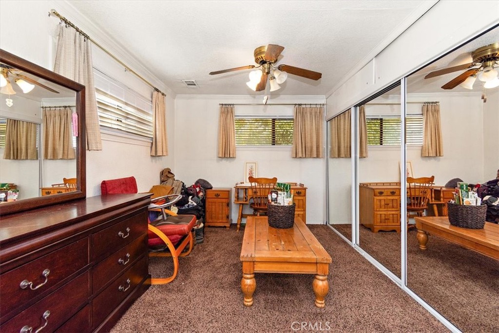 332 W Meadow Property Photo 14