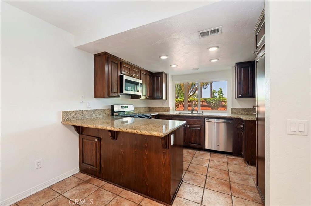 941 Inn Keeper D Property Photo 12
