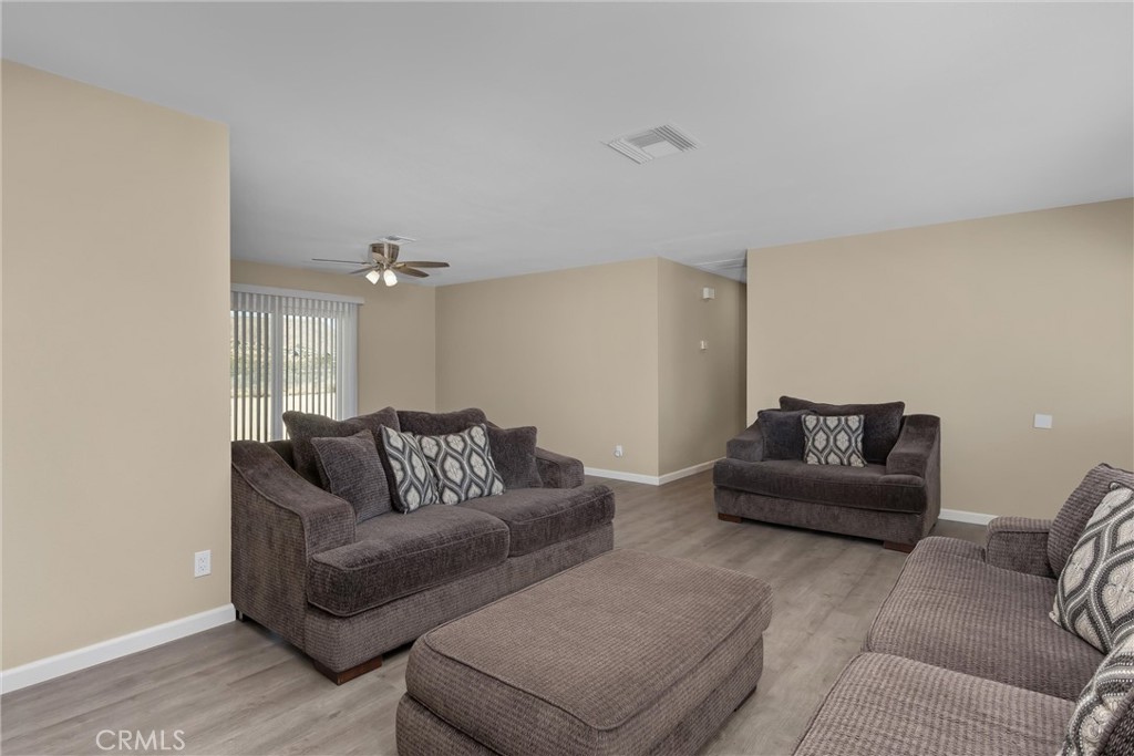 58146 Spring Property Photo 7