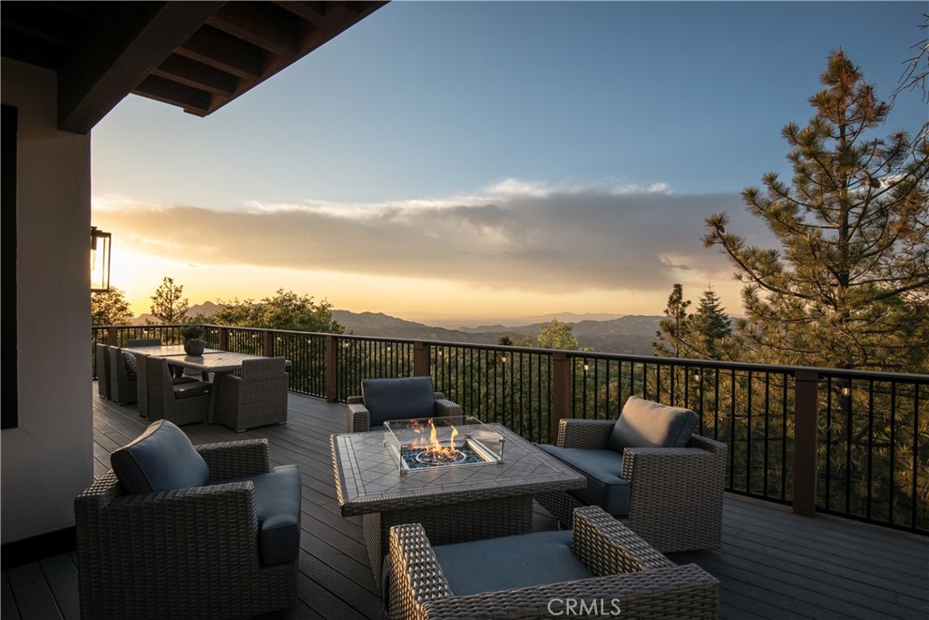 29014 Mammoth Property Photo 6