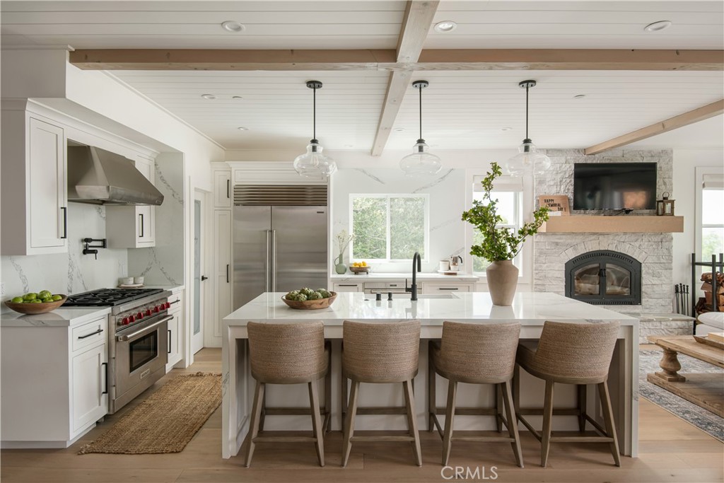 29014 Mammoth Property Photo 8