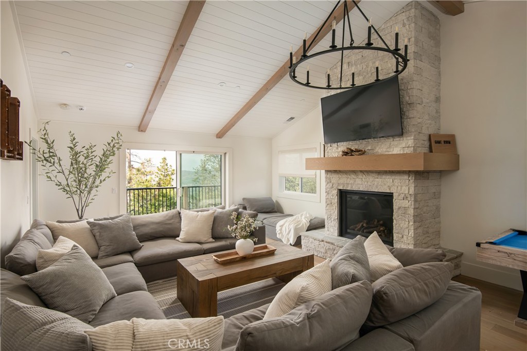 29014 Mammoth Property Photo 16