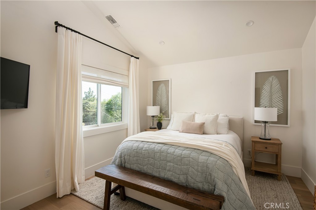 29014 Mammoth Property Photo 19