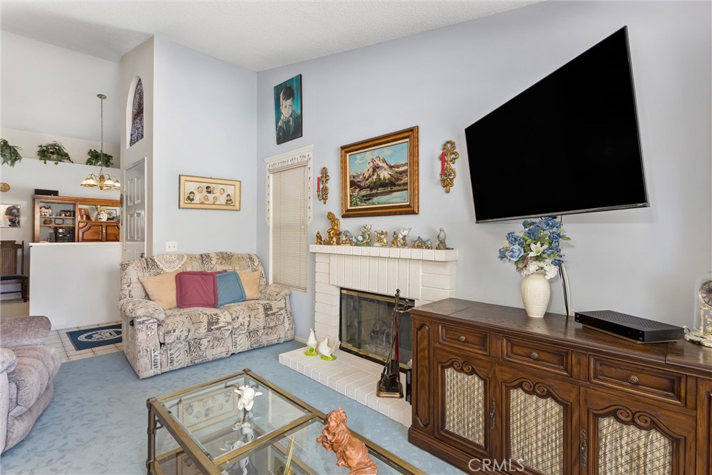 6058 Inverness Property Photo 6
