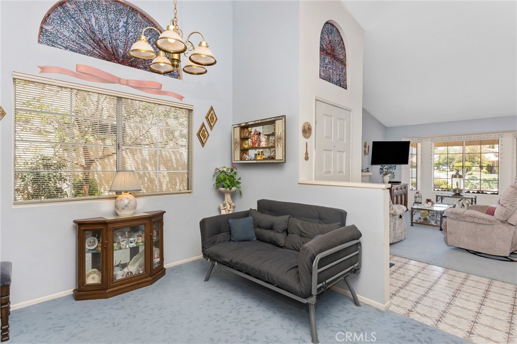 6058 Inverness Property Photo 7