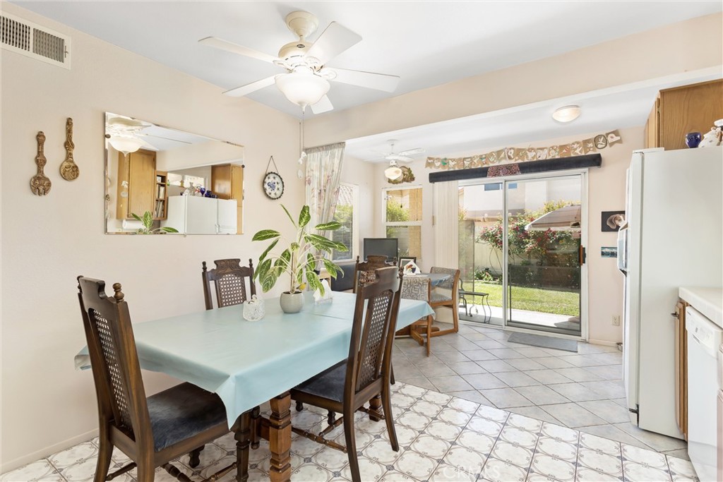 6058 Inverness Property Photo 11