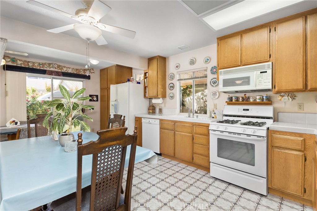 6058 Inverness Property Photo 13