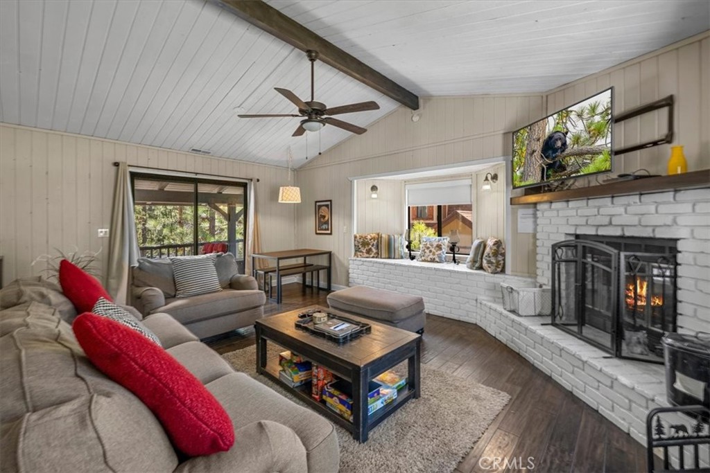 42944 Monterey Property Photo 6