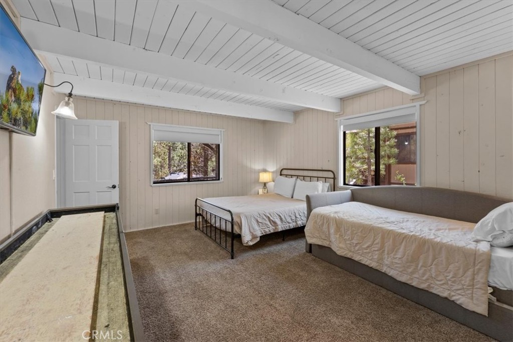 42944 Monterey Property Photo 15