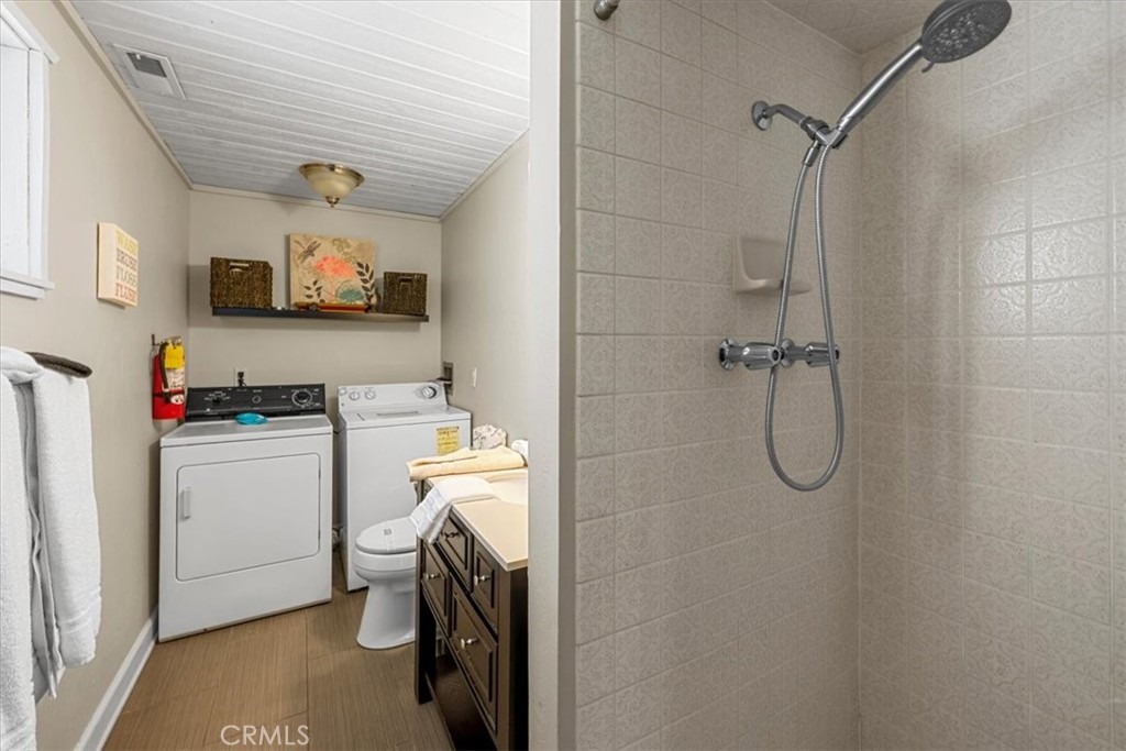 42944 Monterey Property Photo 17