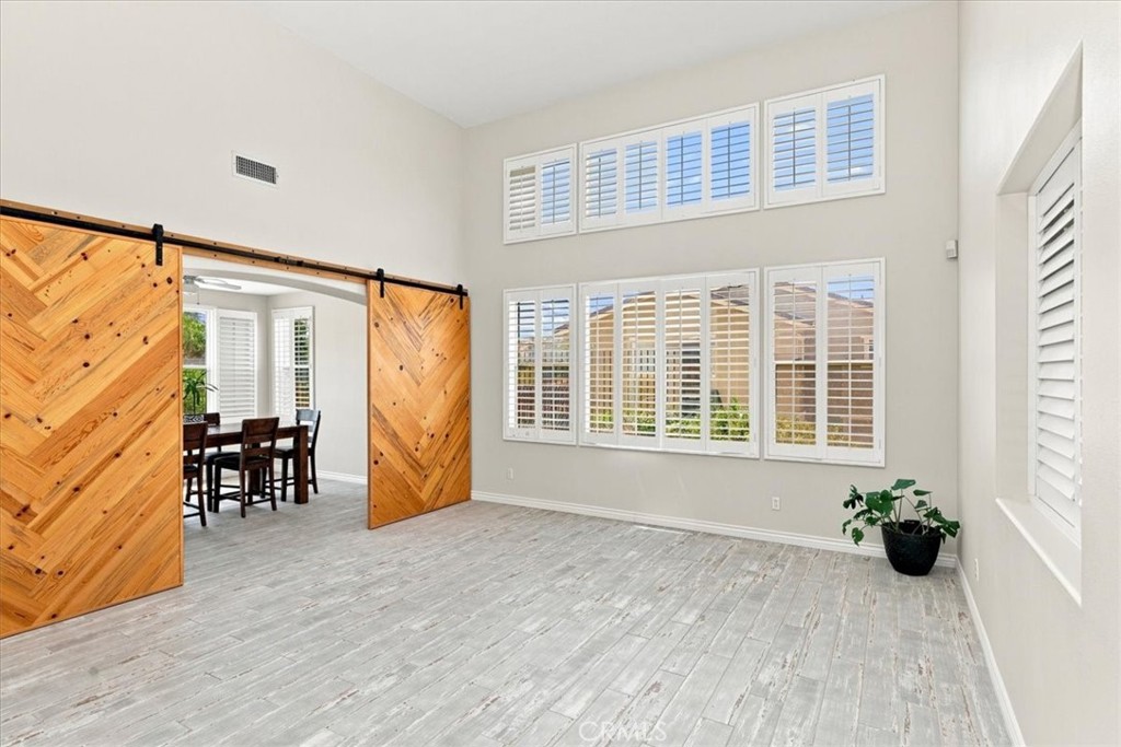 856 Harness Property Photo 14