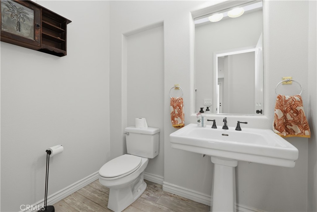 856 Harness Property Photo 28